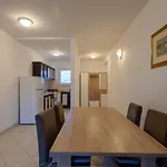 Apartman Karmela