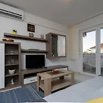 Apartman Karmela